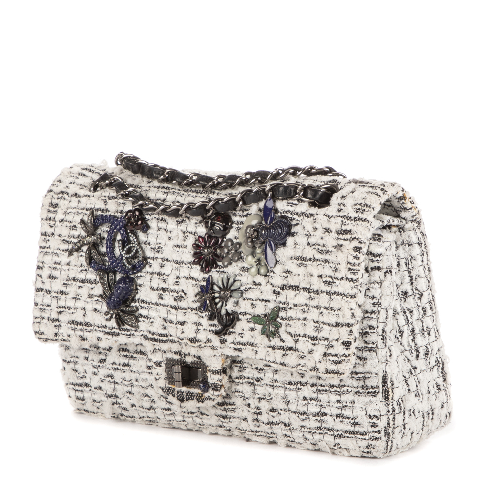 Chanel Ltd. Ed. 2.55 Insect - Picture 2 of 11